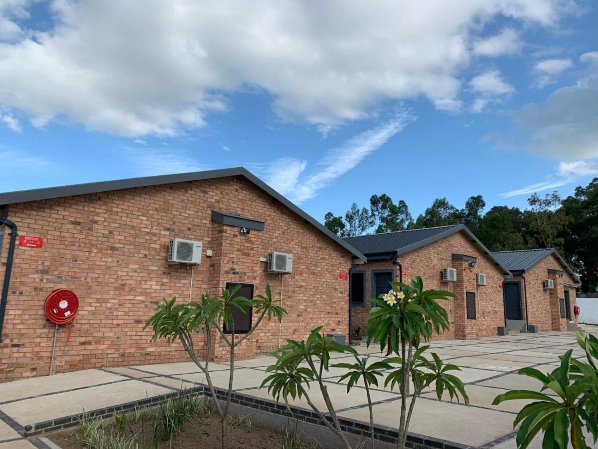 Airport Lodge Newcastle Exterior photo